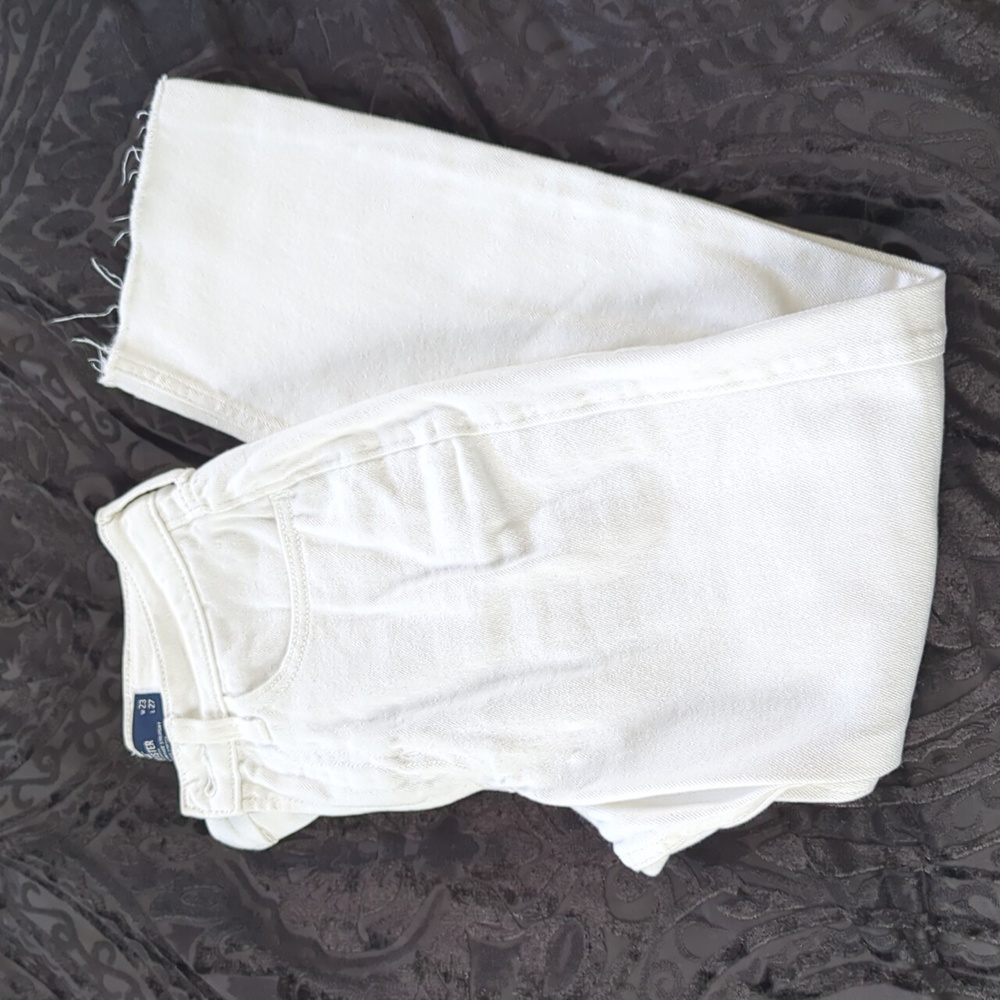 Hollister ultra high rise vintage straight